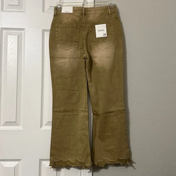 Zenana Outfitters Lt Camel Jeans - Picture 4 of 4